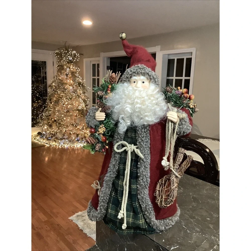 Woodland Christmas Santa Tree Topper Tabletop Figurine 19